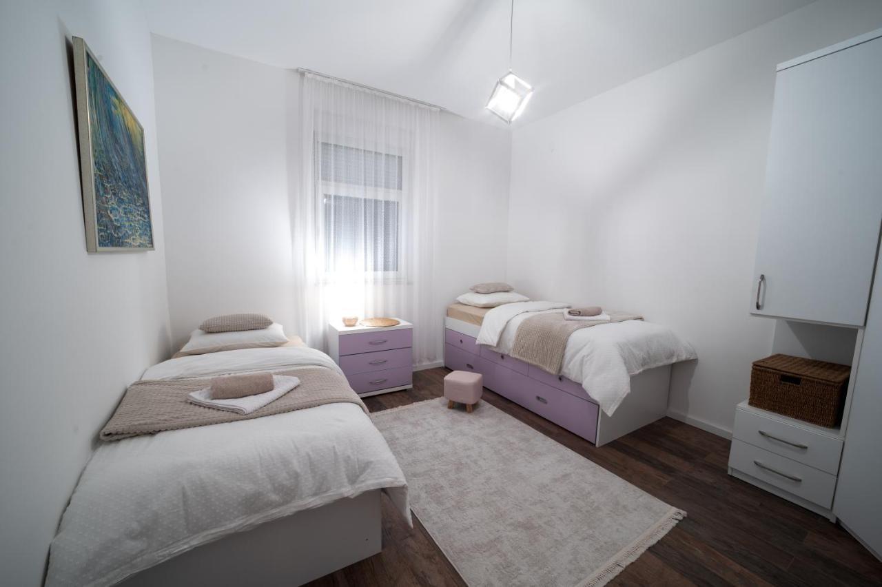 Ema'S Oasis Mostar House, Your Perfect Getaway, Free Private Parking And Garden 외부 사진